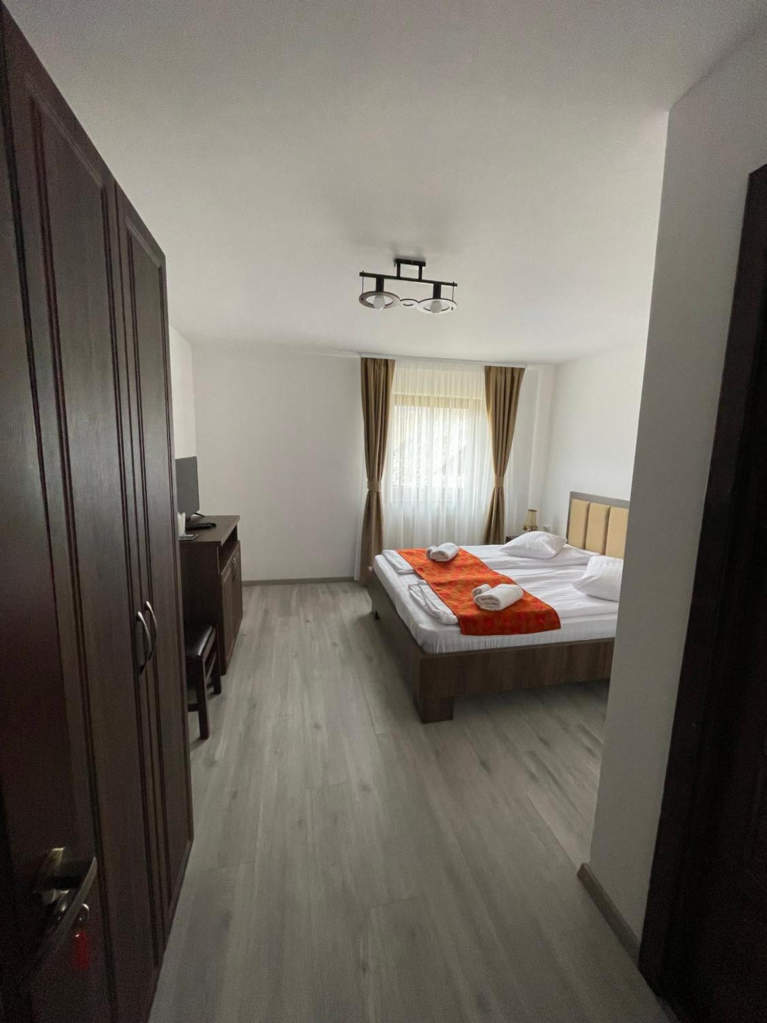 Green Mountain Resort Scrind-Frăsinet Zewnętrze zdjęcie