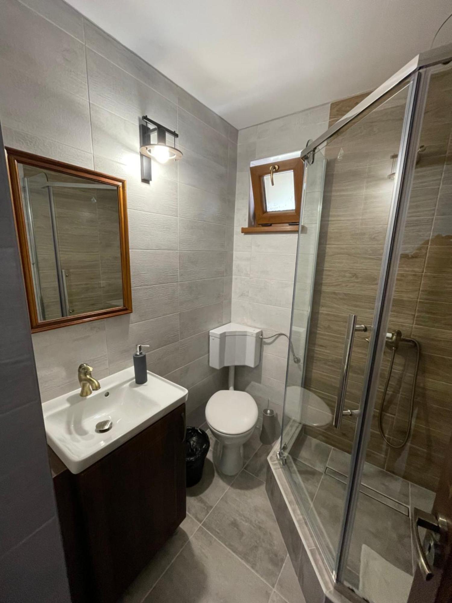 Green Mountain Resort Scrind-Frăsinet Zewnętrze zdjęcie