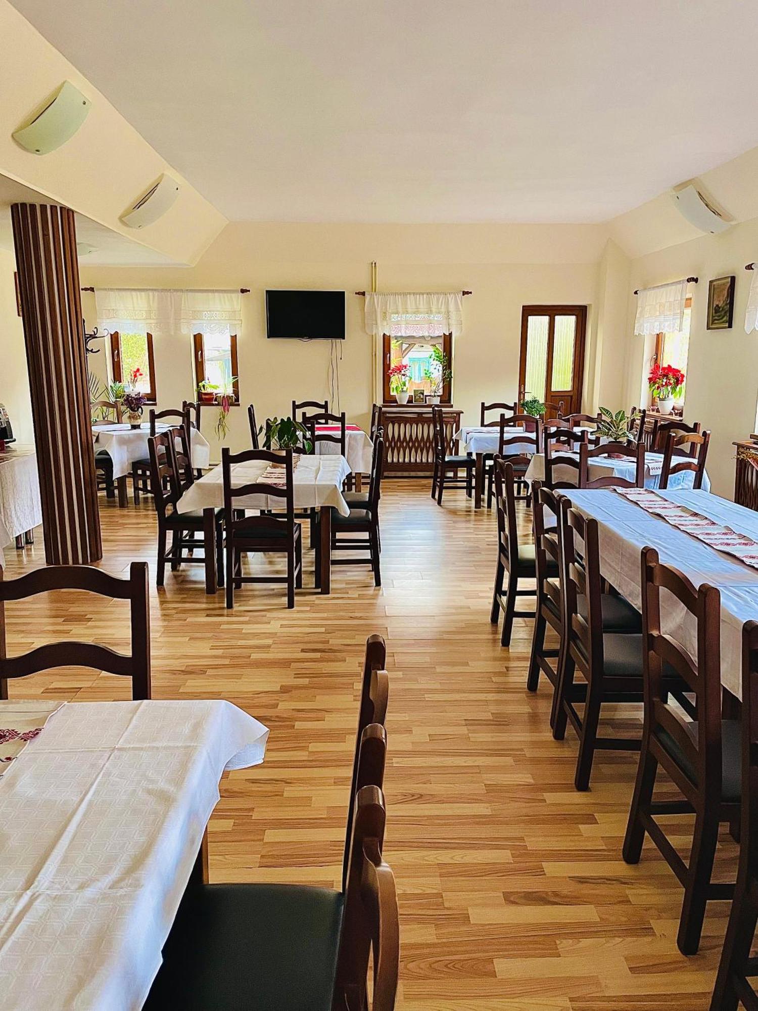 Green Mountain Resort Scrind-Frăsinet Zewnętrze zdjęcie